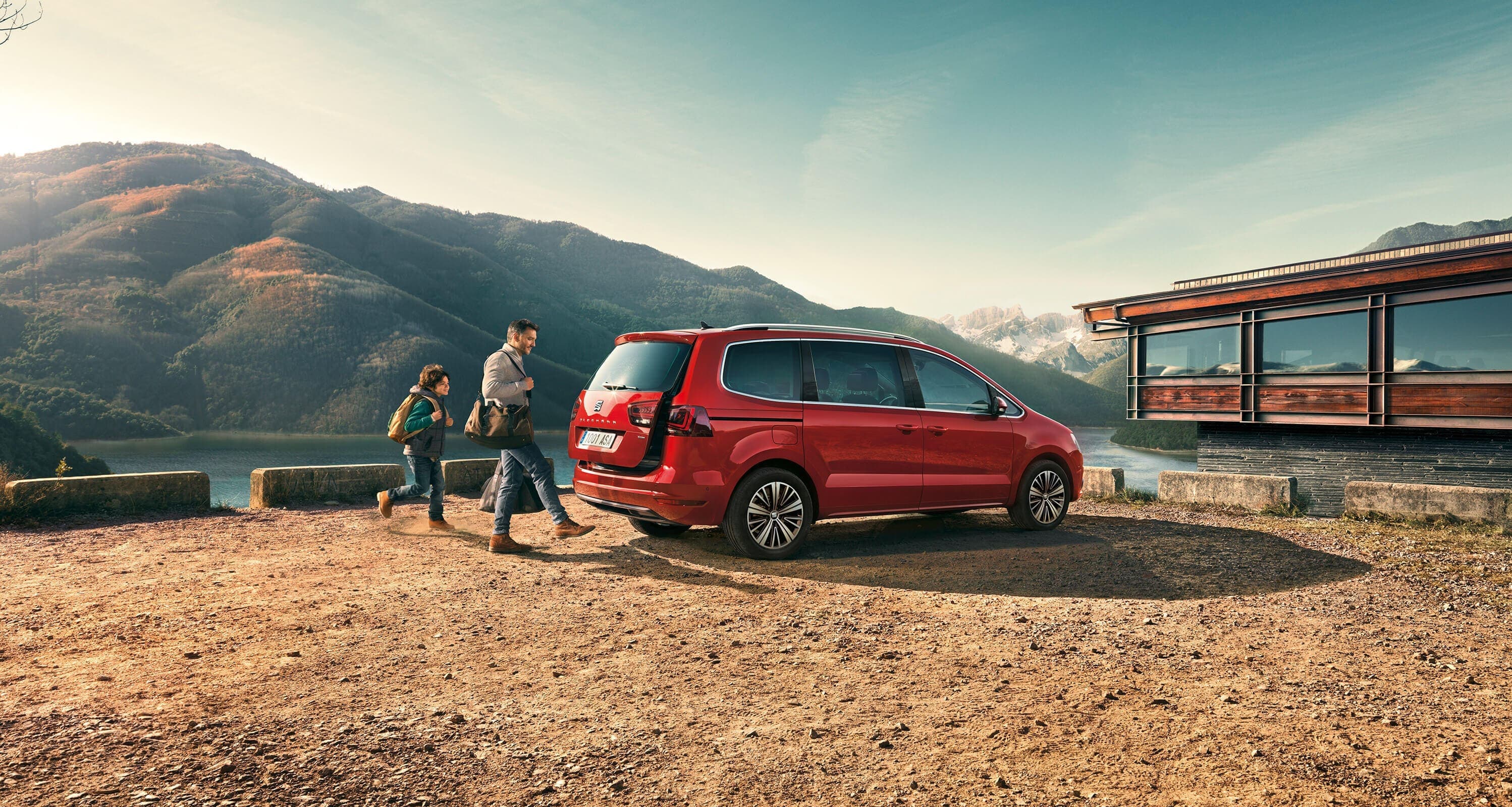 SEAT Alhambra back hands free door