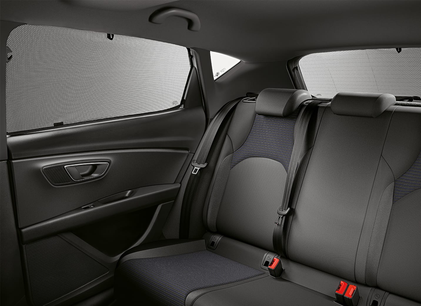 SEAT Leon Sportstourer estate family car hatchback sunshades – SEAT Leon Sportourer Accessories