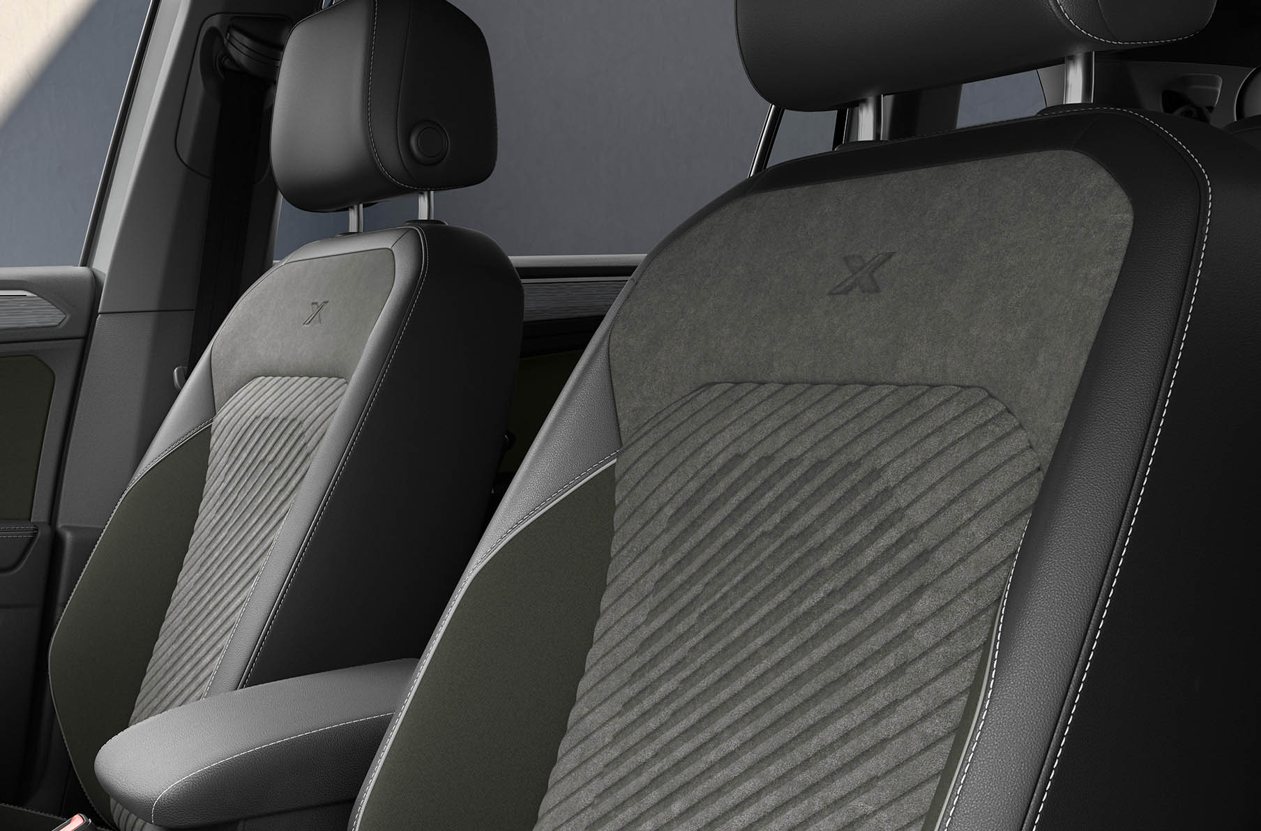 Naujasis SEAT Tarraco XPERIENCE su DINAMICA® sėdynių apmušalais